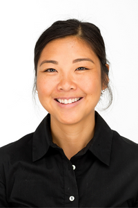 Portrait photo of Dr Debra Lee smiling.